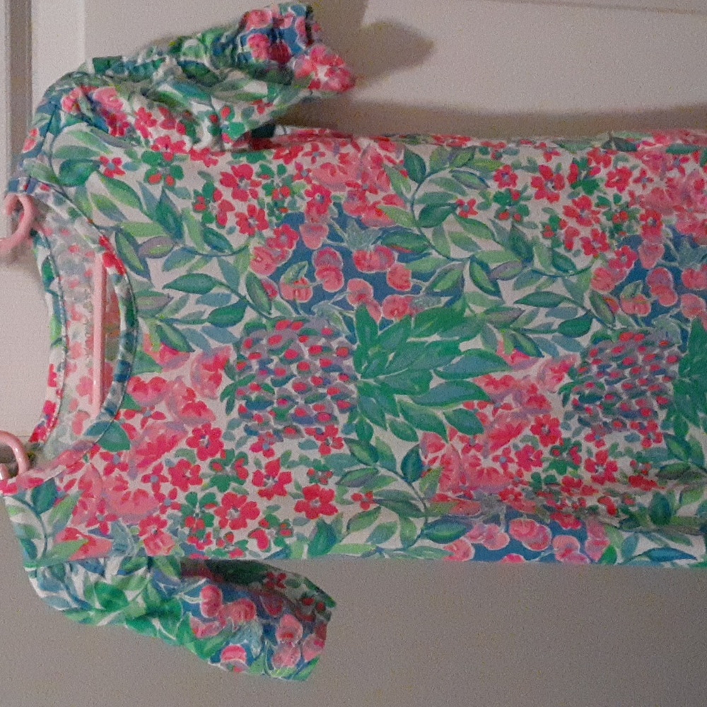 Euc! Lilly Pulitzer 🍒 🍍